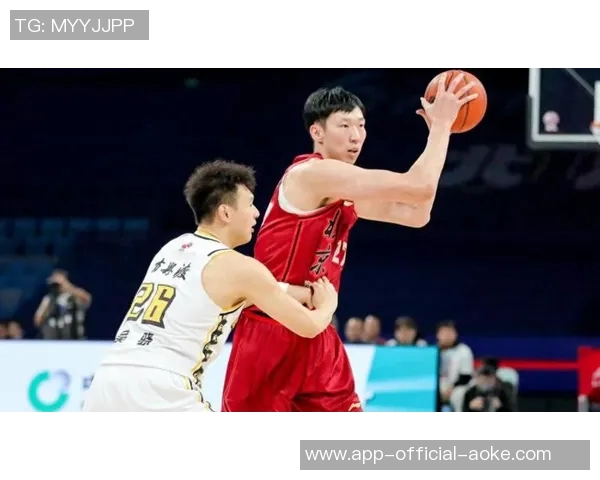 从零星嘘声到满场掌声：周琦赛后感激球迷不离不弃