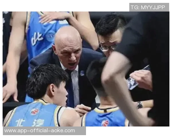 八连胜令首钢逼近前三季后赛无人愿碰这样的对手 八连胜令首钢逼近前三季后赛无人愿碰这样的对手