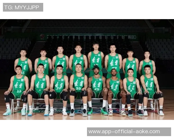 辽篮辟谣签约周琦：两张朋友圈截图成“资深媒体人”？真相揭晓！