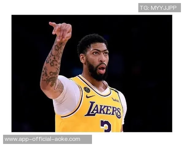 鲍威尔:医生认为我的腹股沟伤势不会恶化,我不太担心 鲍威尔:医生认为我的腹股沟伤势不会恶化,我不太担心